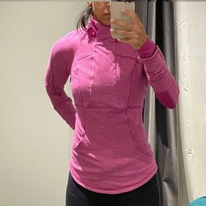 1/2 zip lululemon pull over
